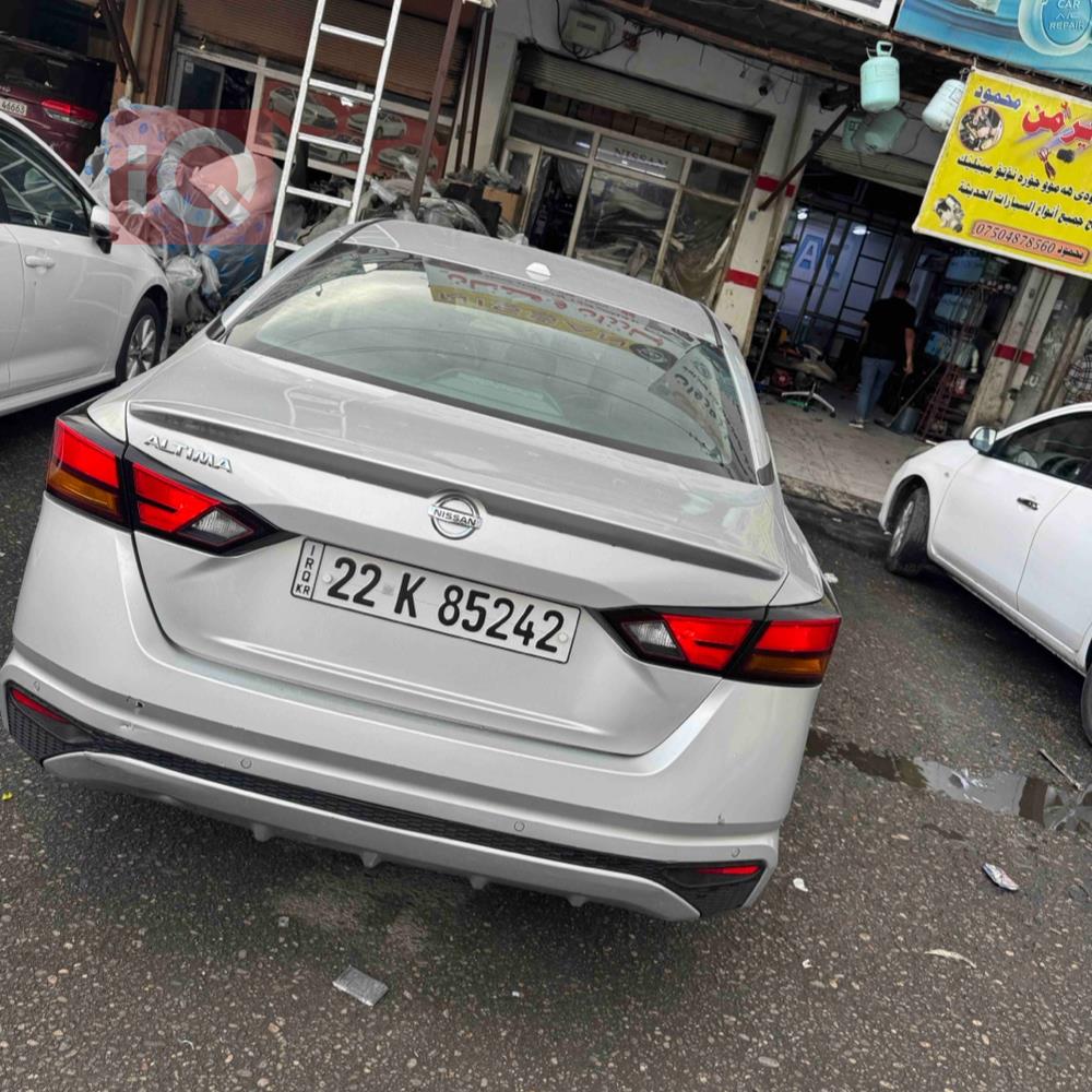 نیسان ئەلتیما